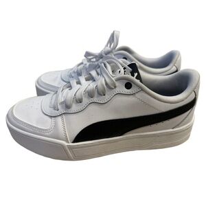 Puma Sneakers 8.5